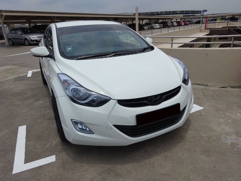 Hyundai Elantra 1.6A