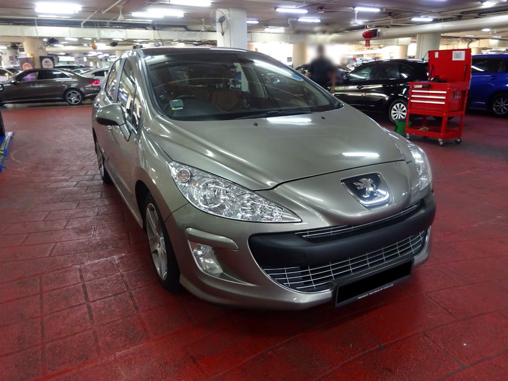 Peugeot 308 1.6A Turbo Sunroof