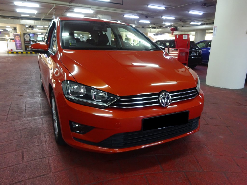 Volkswagen Sportsvan 1.4 AT