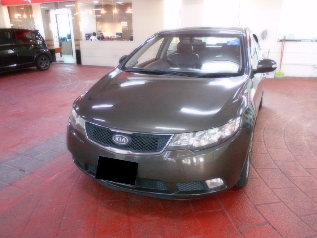 Kia Cerato Forte 1.6A SX