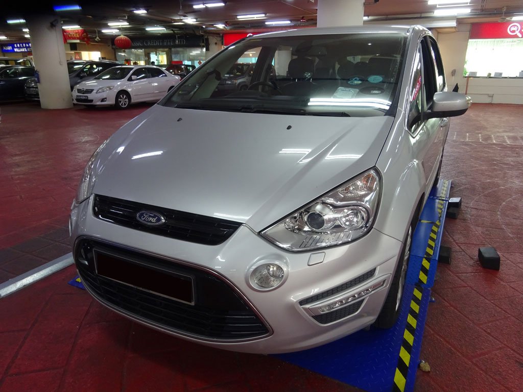 Ford S-Max 2.0A Titanium Ecoboost