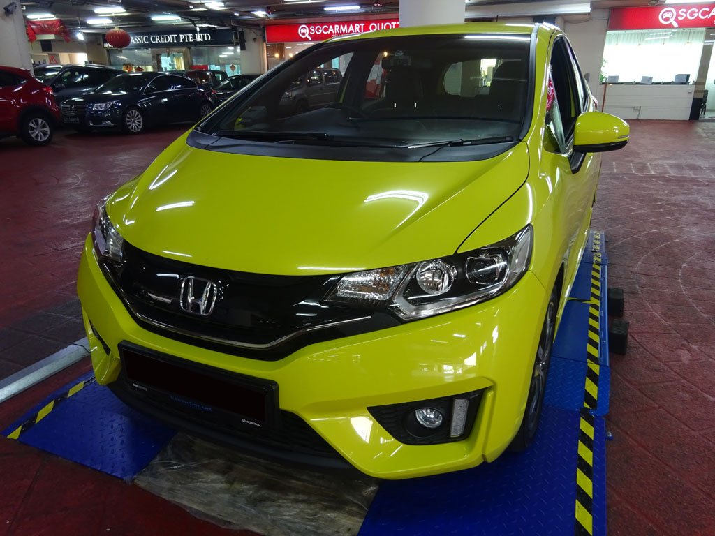 Honda Jazz 1.5A VTIR CVT