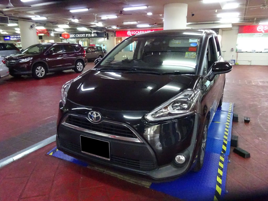 Toyota Sienta 1.5G CVT