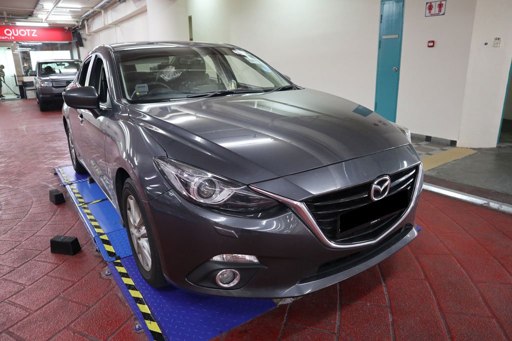 Mazda 3 Sedan 1.5A SP