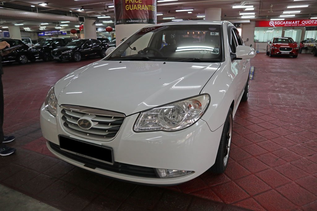 Hyundai Avante 1.6A