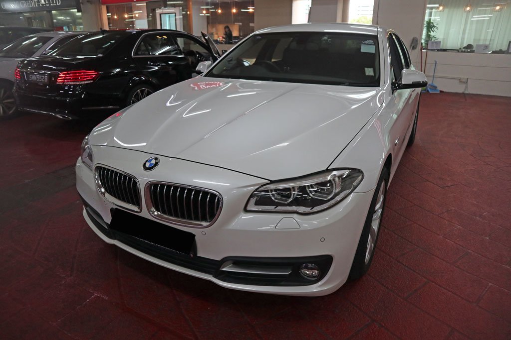 BMW 528I 2.0A Edition Sport Pro