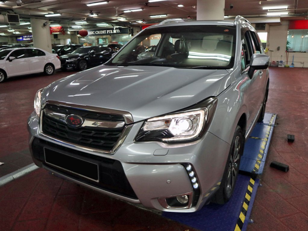 Subaru Forester 2.0XT CVT