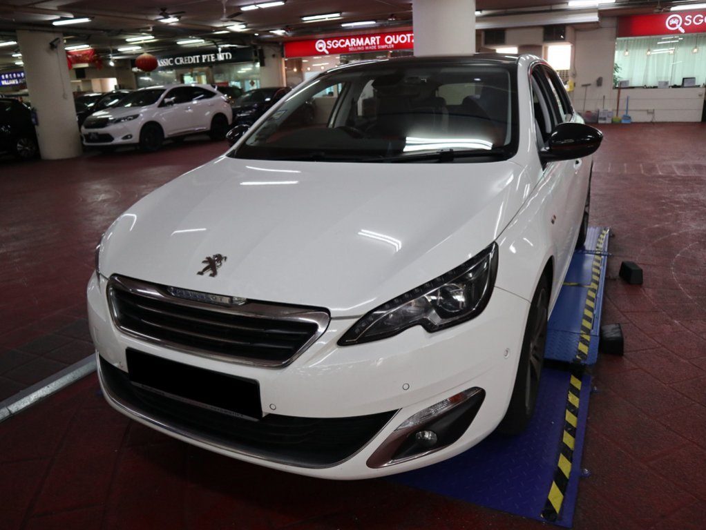 Peugeot 308 5DR Allure Puretech 1.2A