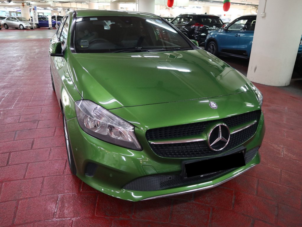 Mercedes Benz A180 FL Style (R17 HLG)