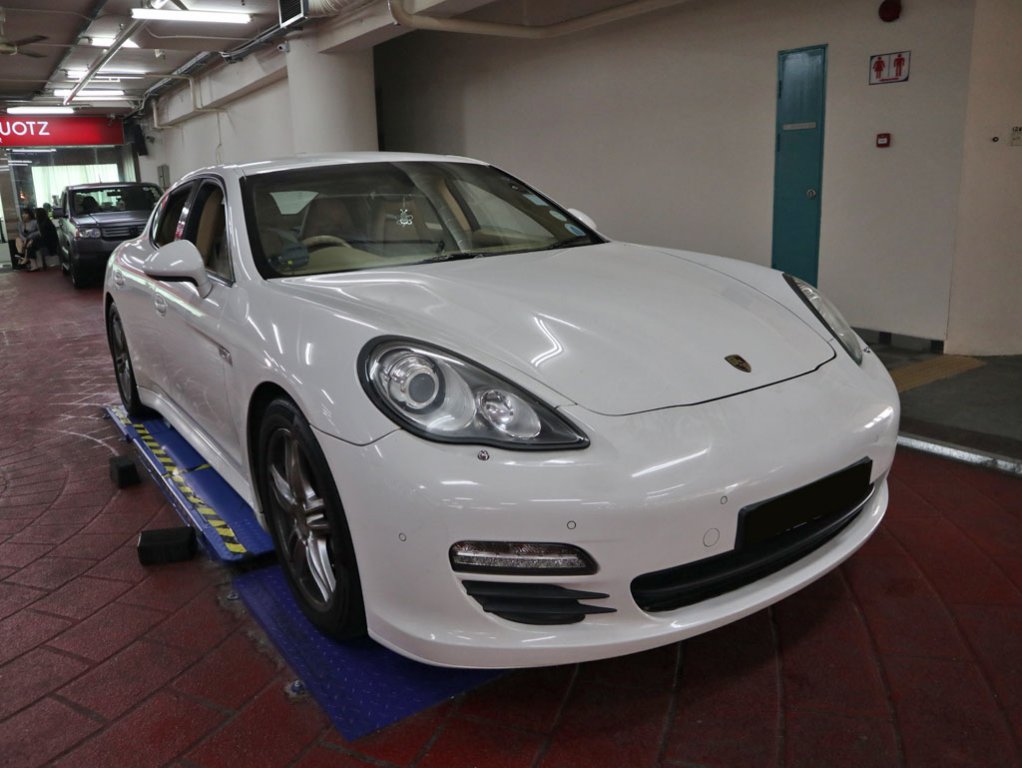 Porsche Panamera 3.6A