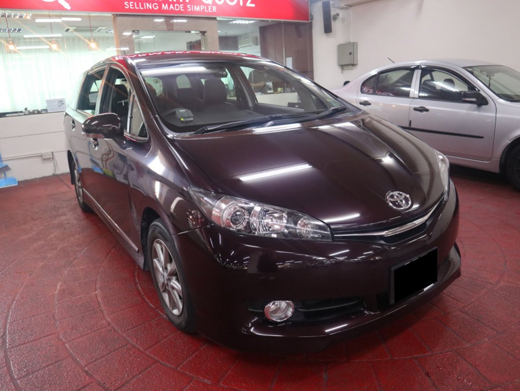 Toyota Wish 1.8A CVT