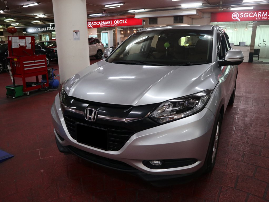 Honda Vezel 1.5X CVT