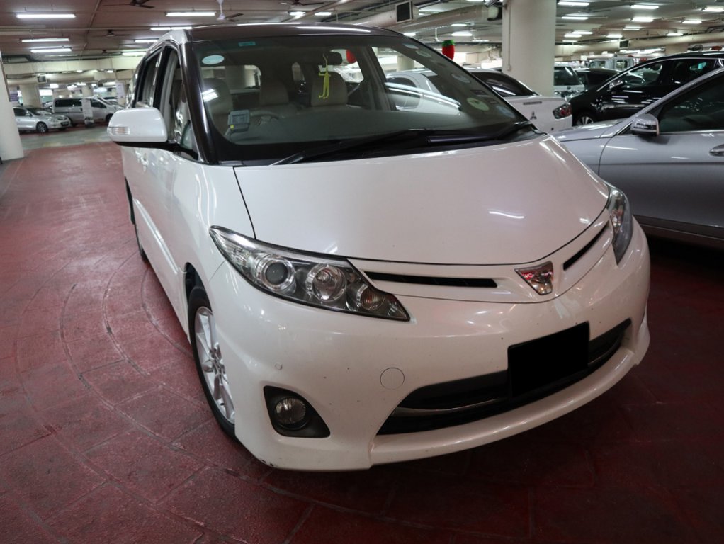 Toyota Estima Aeras 2.4A