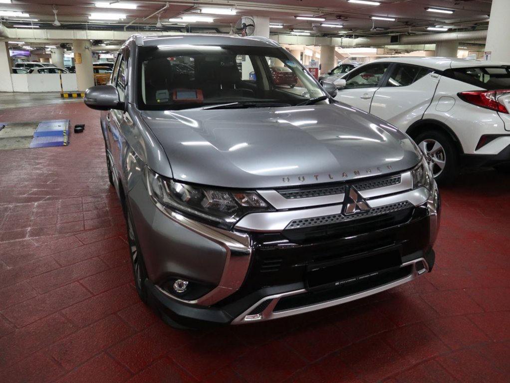 Mitsubishi Outlander 2.0A CVT