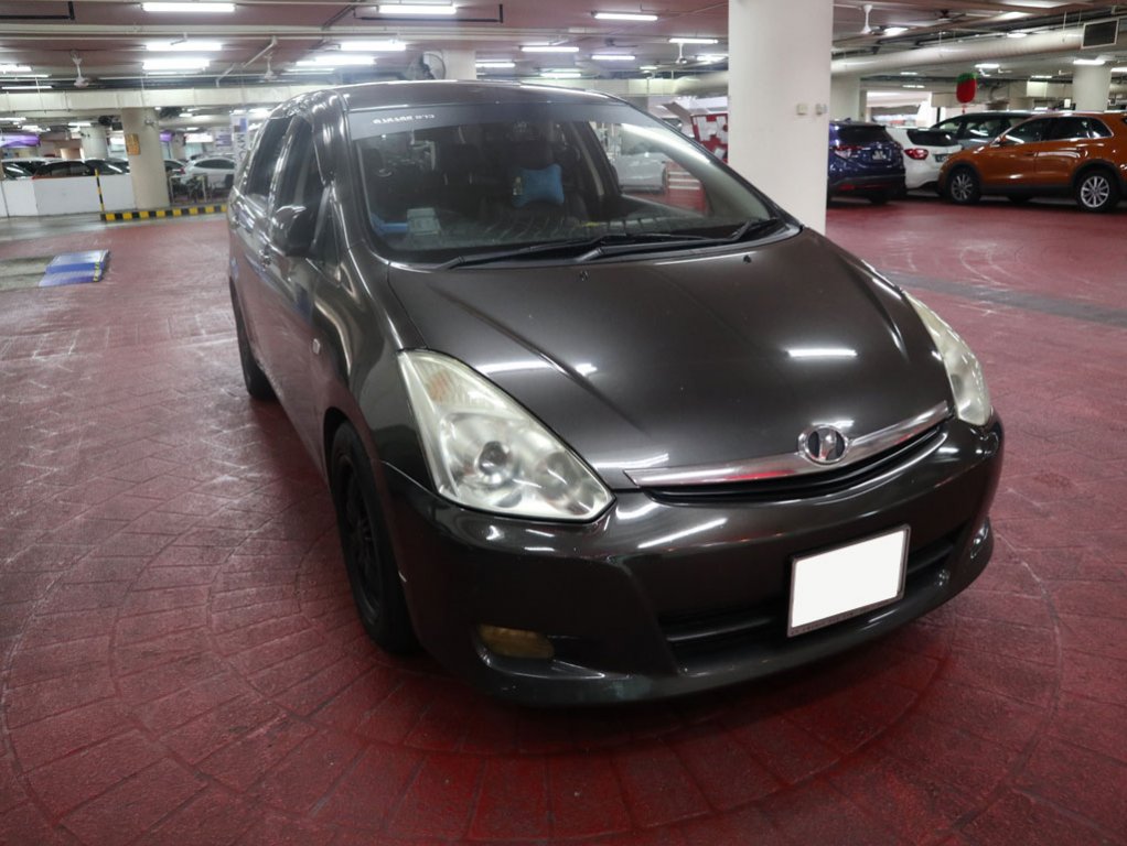 Toyota Wish 1.8A (COE till 01/2022)