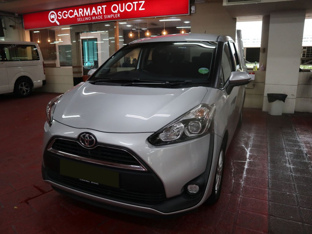 Toyota Sienta 1.5A CVT