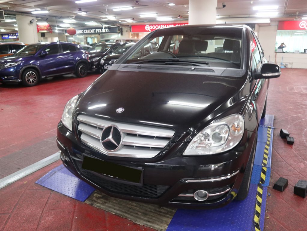 Mercedes Benz B160