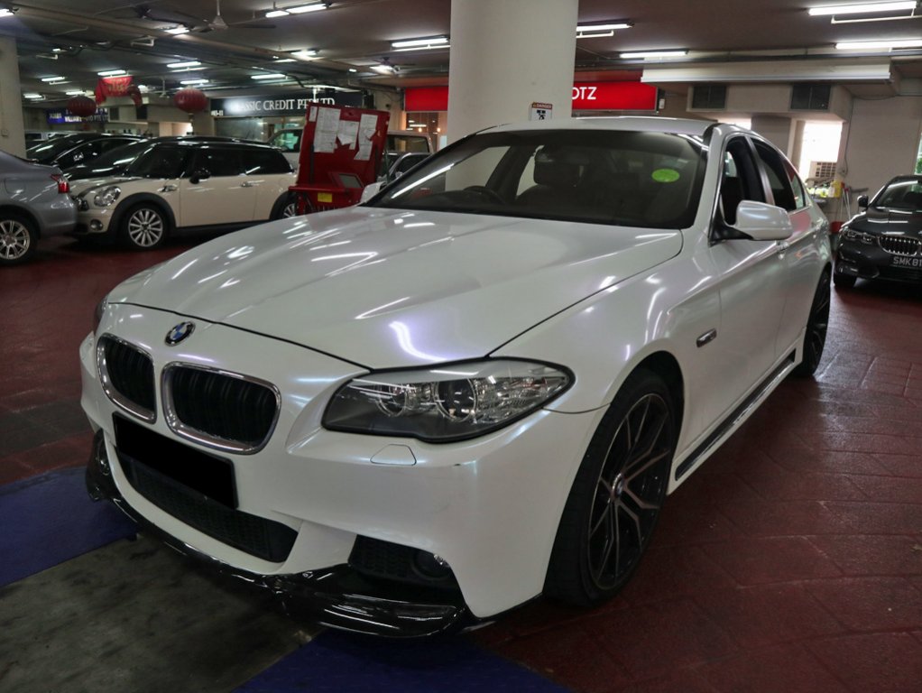 BMW 520I A