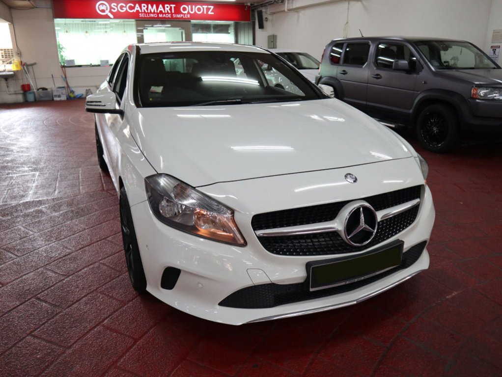 Mercedes Benz A180 FL Style (R17 HLG)