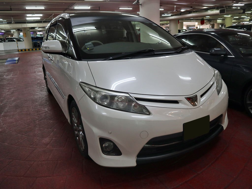 Toyota Estima Aeras 2.4A
