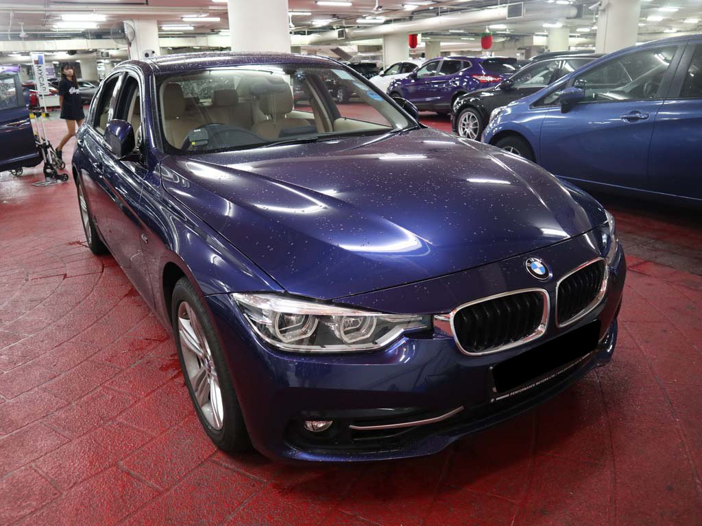 BMW 318I Sedan LED NAV