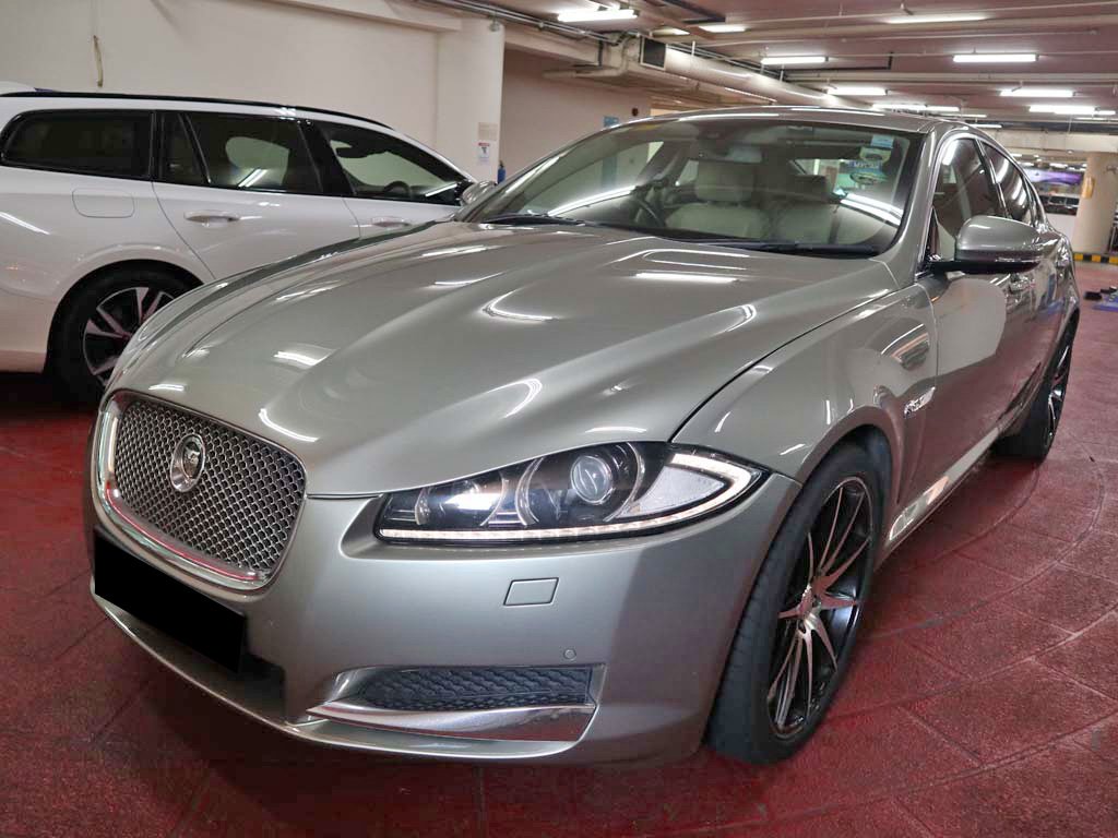 Jaguar XF 3.0 V6 Luxury