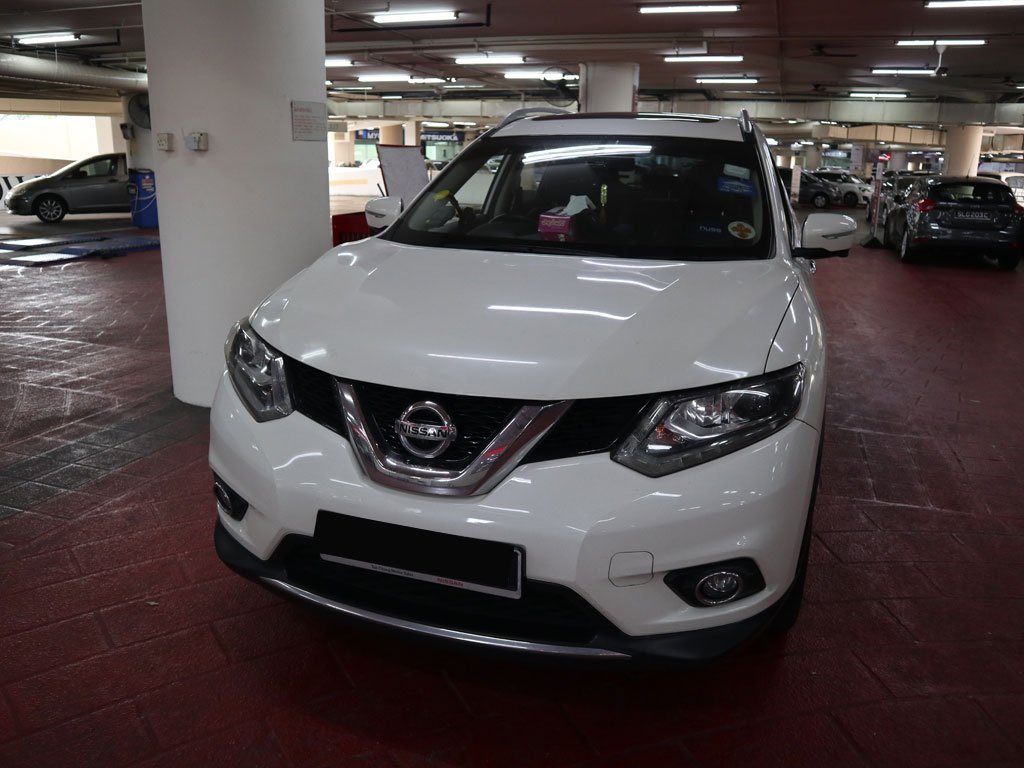 Nissan X-Trail 2.0A CVT Sunroof
