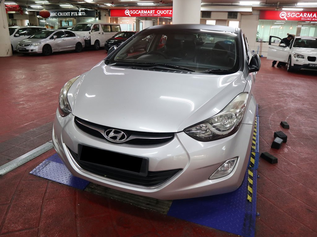 Hyundai Elantra 1.6A