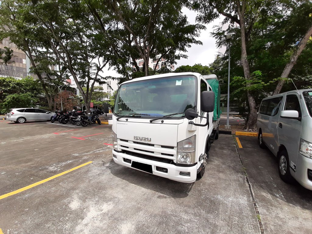 Isuzu NPR75UK5W (NEA) (Scrap/Export Only)