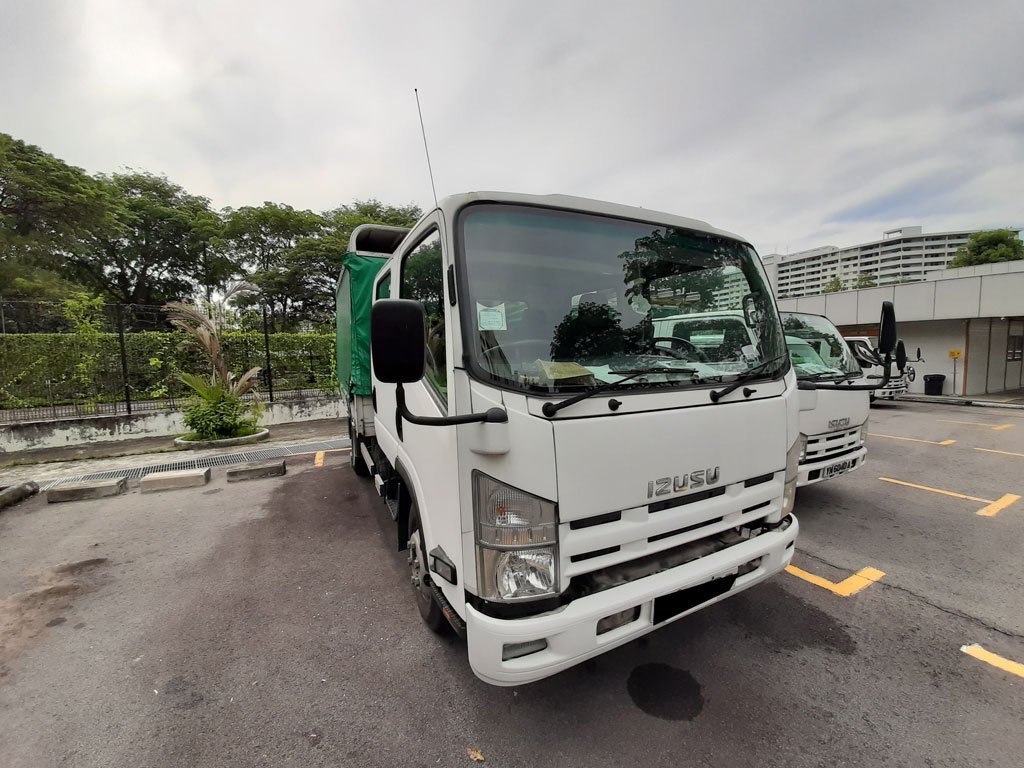 ISUZU NPR75UK5WC (NEA) (Scrap/Export Only)