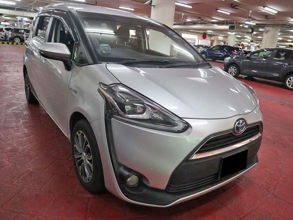 Toyota Sienta Hybrid 1.5X CVT