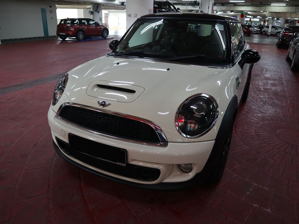 Mini Cooper S 1.6A Sunroof