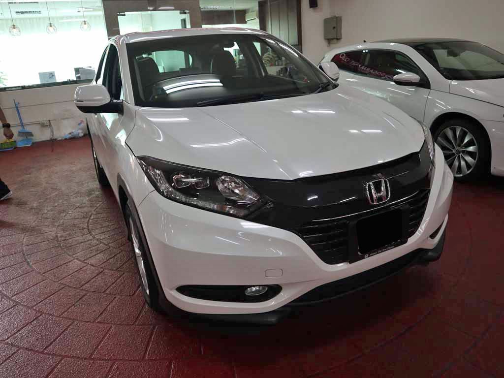 Honda Vezel 1.5X CVT