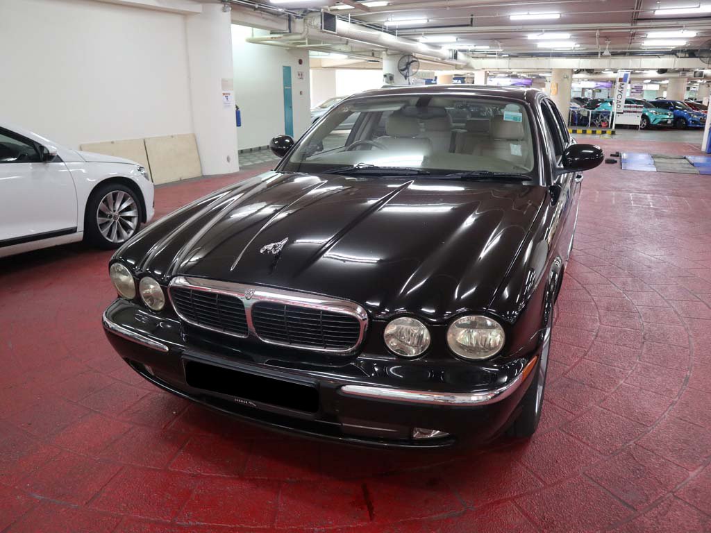 Jaguar XJ6 3.0 CLSC (COE till 10/23)