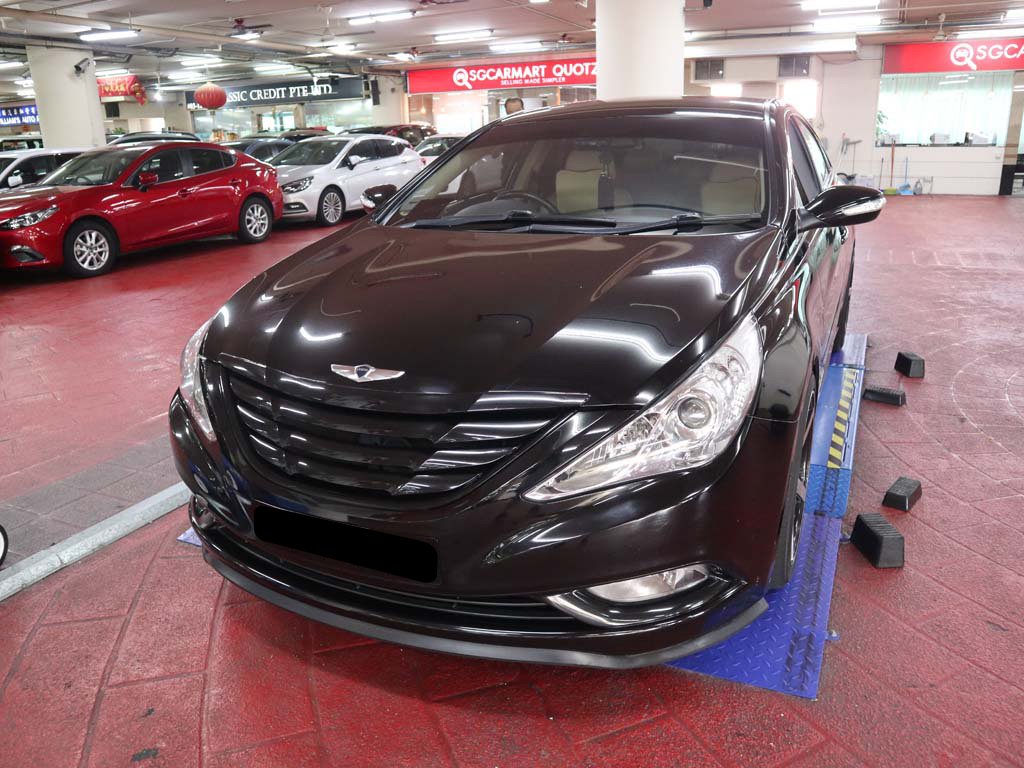 Hyundai I45 2.0A