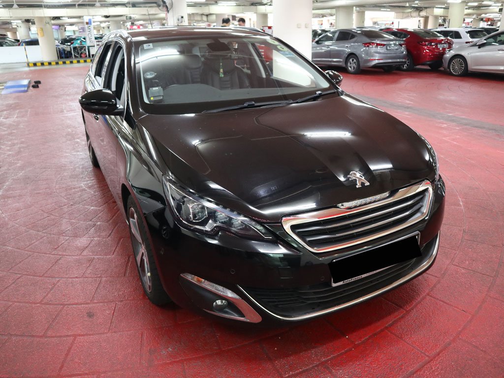 Peugeot 308 SW Allure Puretech 1.2A Sunroof