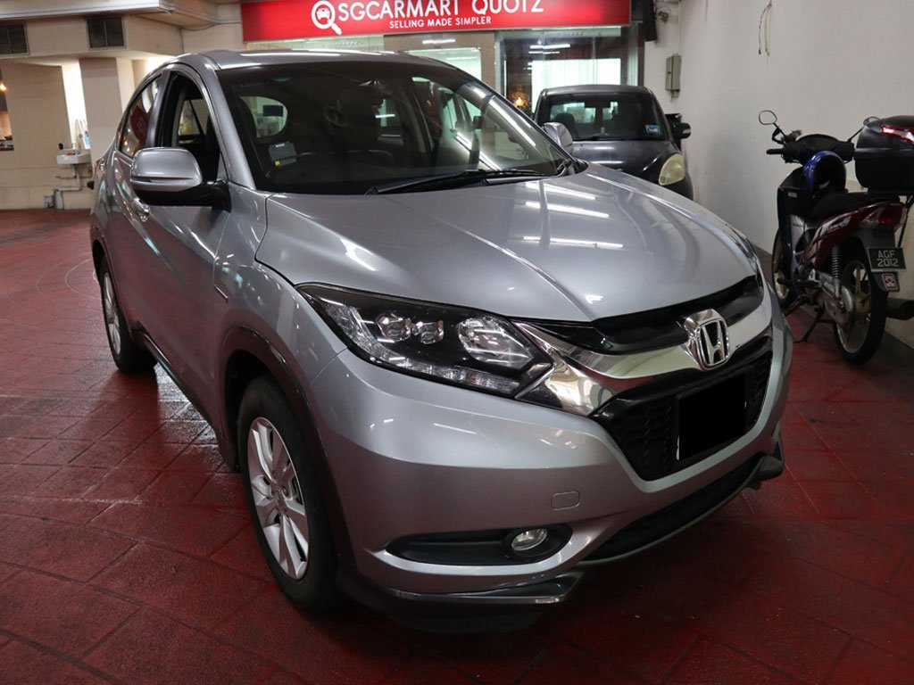 Honda Vezel 1.5X A (Hybrid) (42)