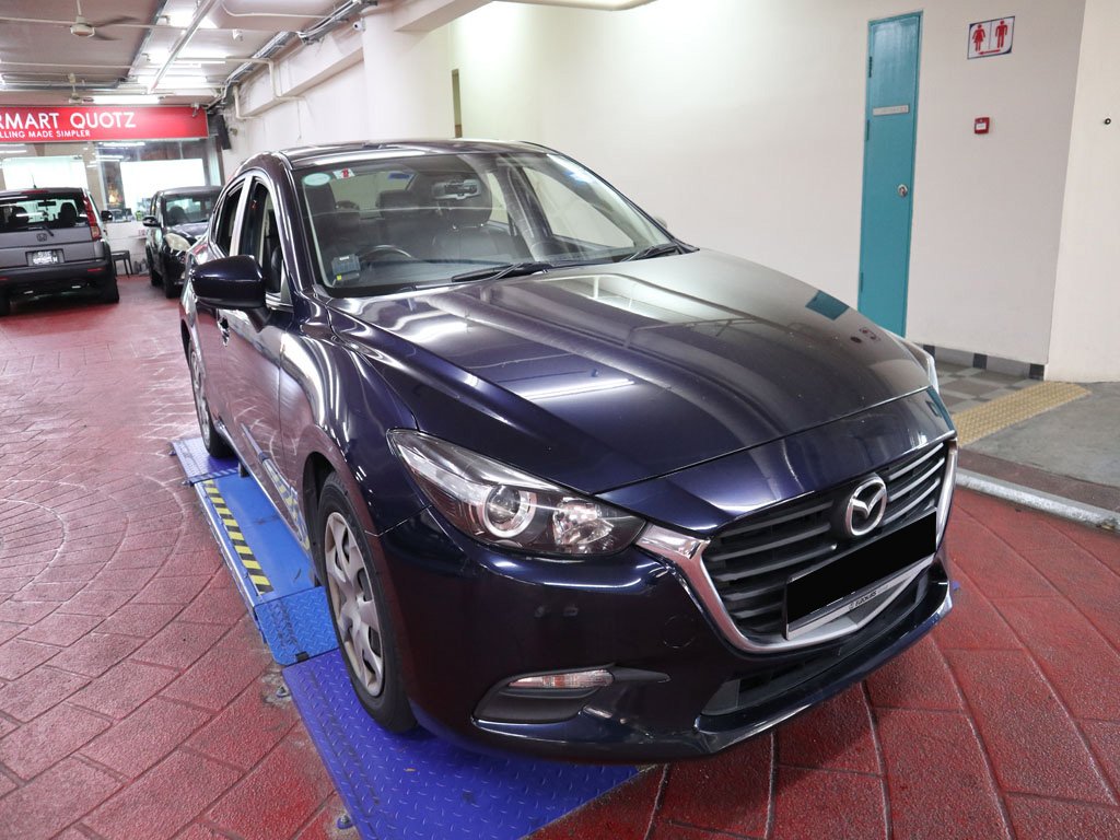 Mazda 3 1.5A Sedan (32)