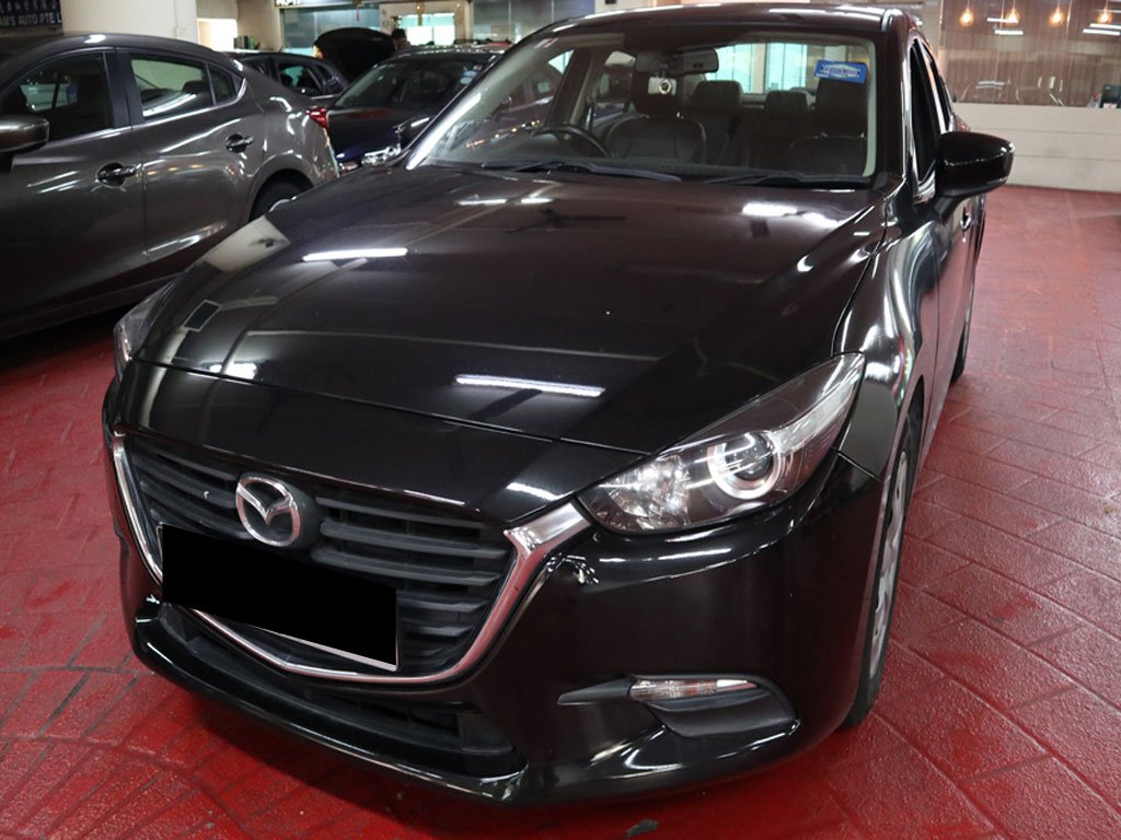 Mazda 3 Sedan 1.5A (2)