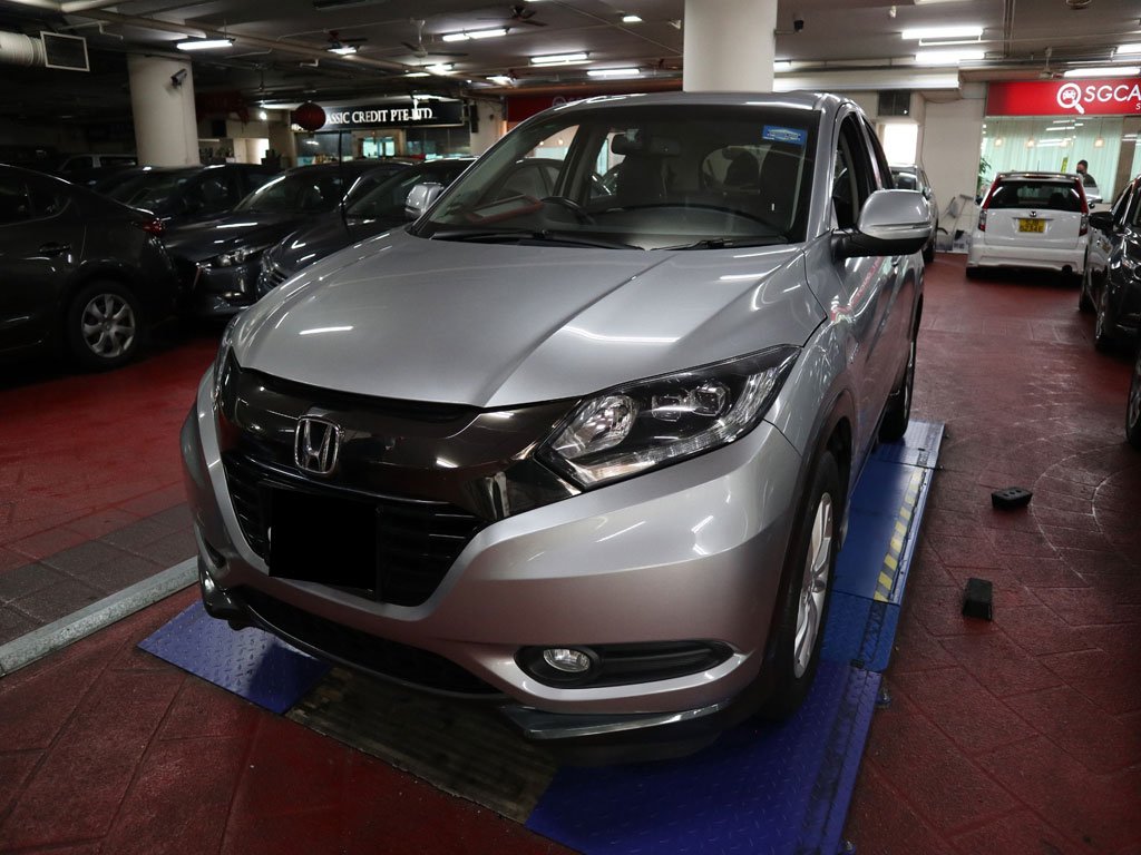 Honda Vezel 1.5X A (Hybrid) (13)