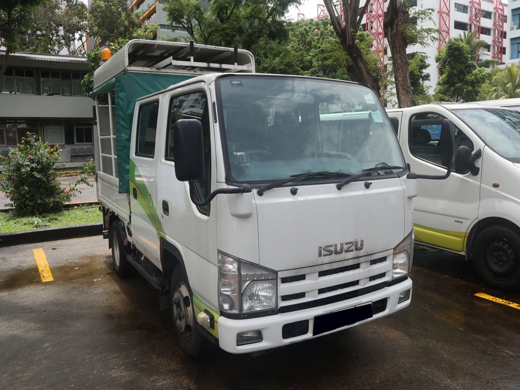 Isuzu NJR85AUE6W ( NEA ) (Scrap/Export Only)