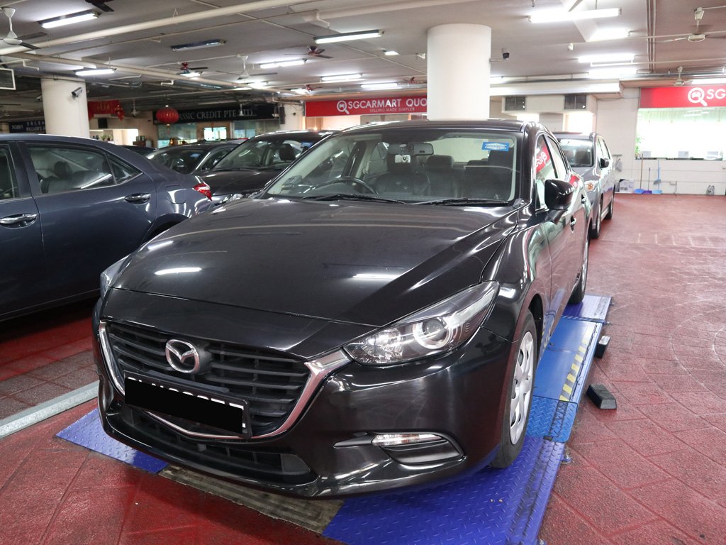 Mazda 3 1.5A Sedan (28)