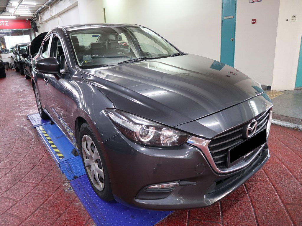 Mazda 3 Sedan 1.5A (47)