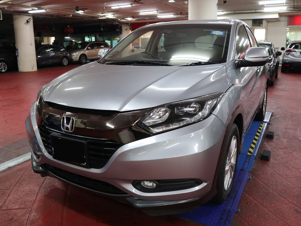 Honda Vezel 1.5X Auto (Hybrid) (01)