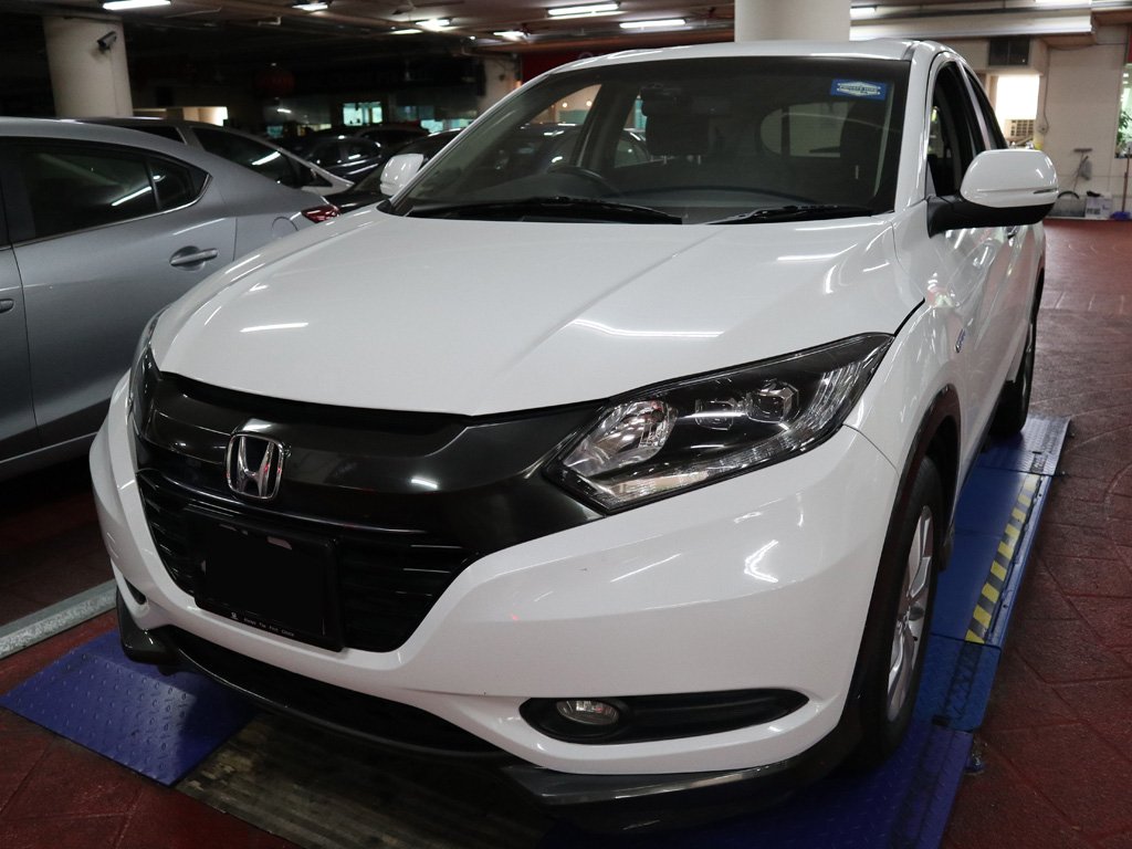 Honda Vezel 1.5X A (Hybrid) (17)