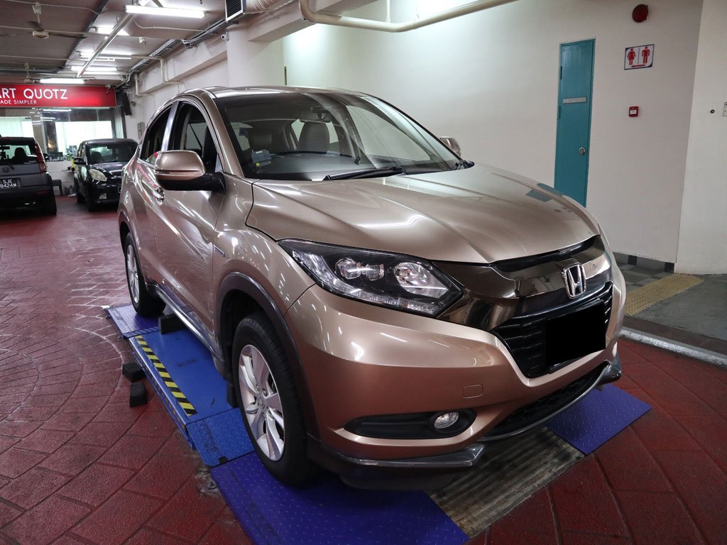 Honda Vezel 1.5X Auto (Hybrid) (32)
