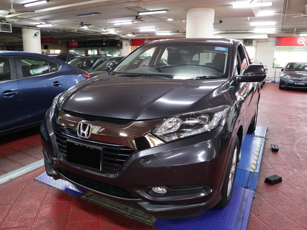 Honda Vezel 1.5X A (Hybrid) (42)
