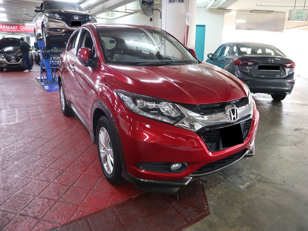 Honda Vezel 1.5X A (Hybrid) (40)