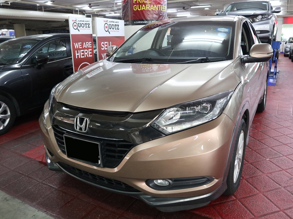 Honda Vezel 1.5X A (Hybrid) (48)