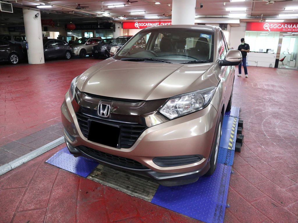 Honda Vezel 1.5A (Hybrid) (01)